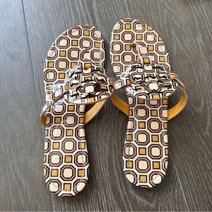 Tory burch sandals size 9